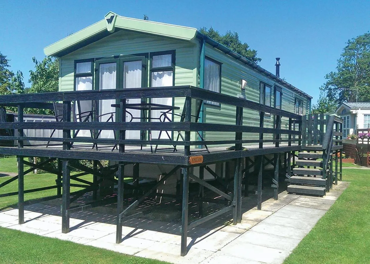 Weir Country Park Hotel Holtby 0*,  United Kingdom